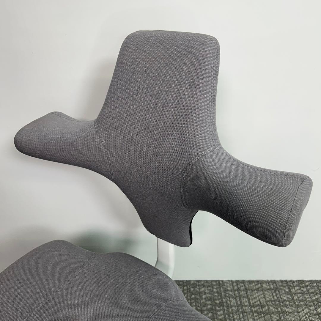 【E】オフィスチェア HAG Capisco ホーグ カピスコ 布張 グレー