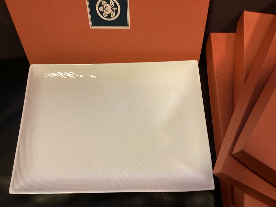 たち吉　橘吉　大角皿　白磁木目　５枚セット　上品な美しい白磁の皿　未使用