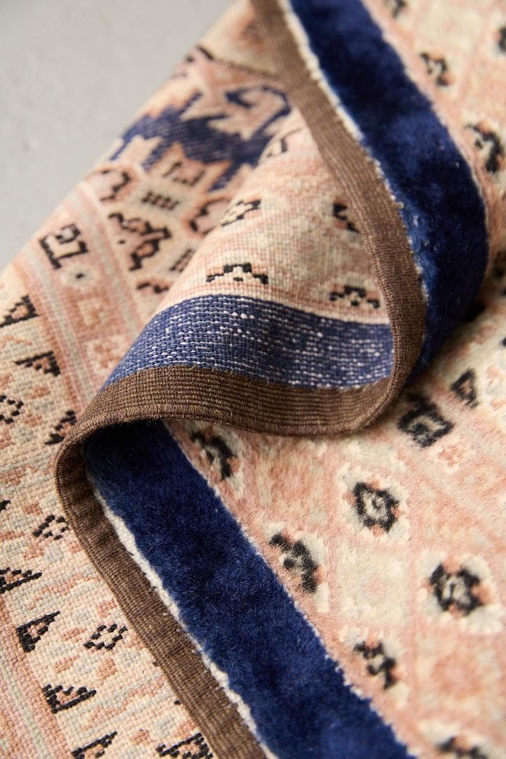 ヴィンテージラグ　トライバルラグ　パキスタン絨毯（129cm×75cm）青　紺