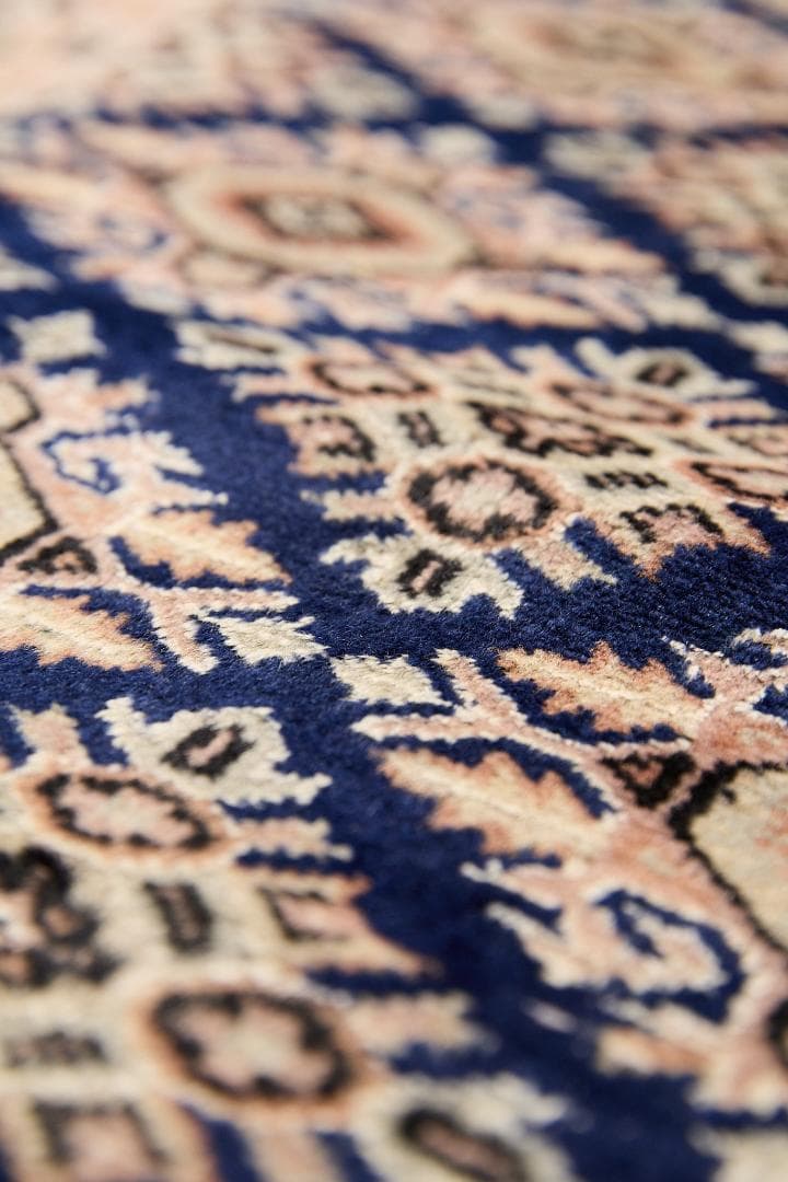 ヴィンテージラグ　トライバルラグ　パキスタン絨毯（129cm×75cm）青　紺
