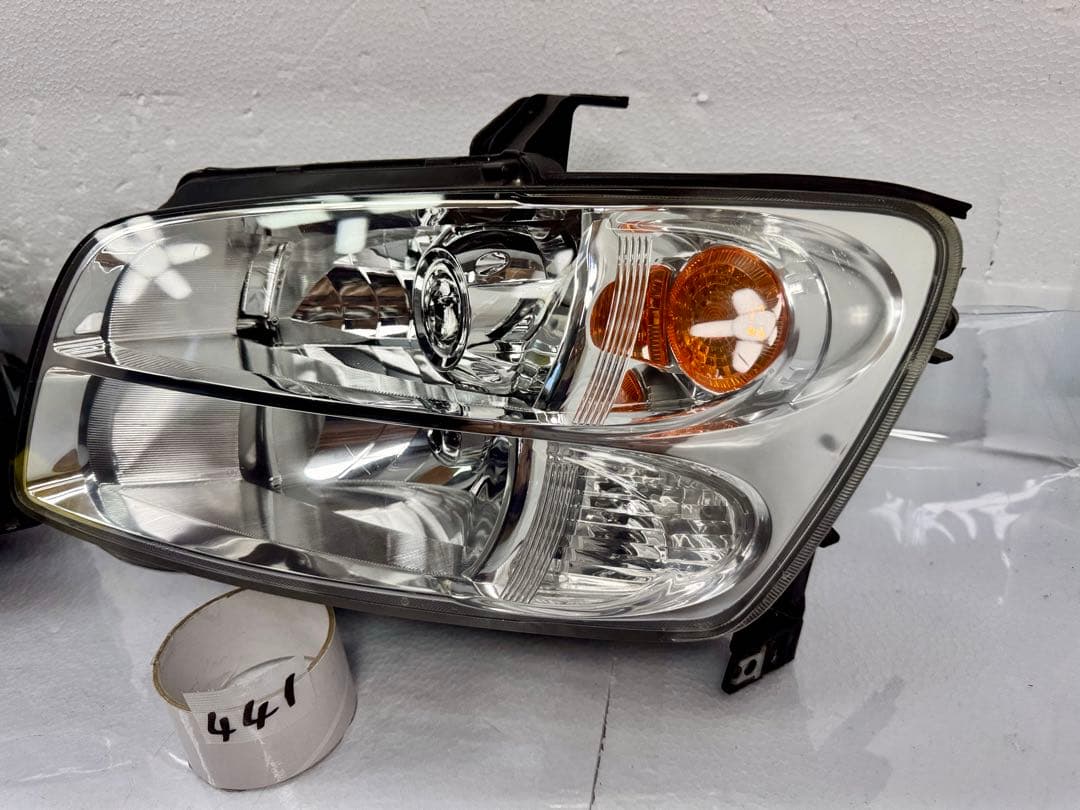 日産 ステージア M35 後期 純正HID ヘッドライト 左右