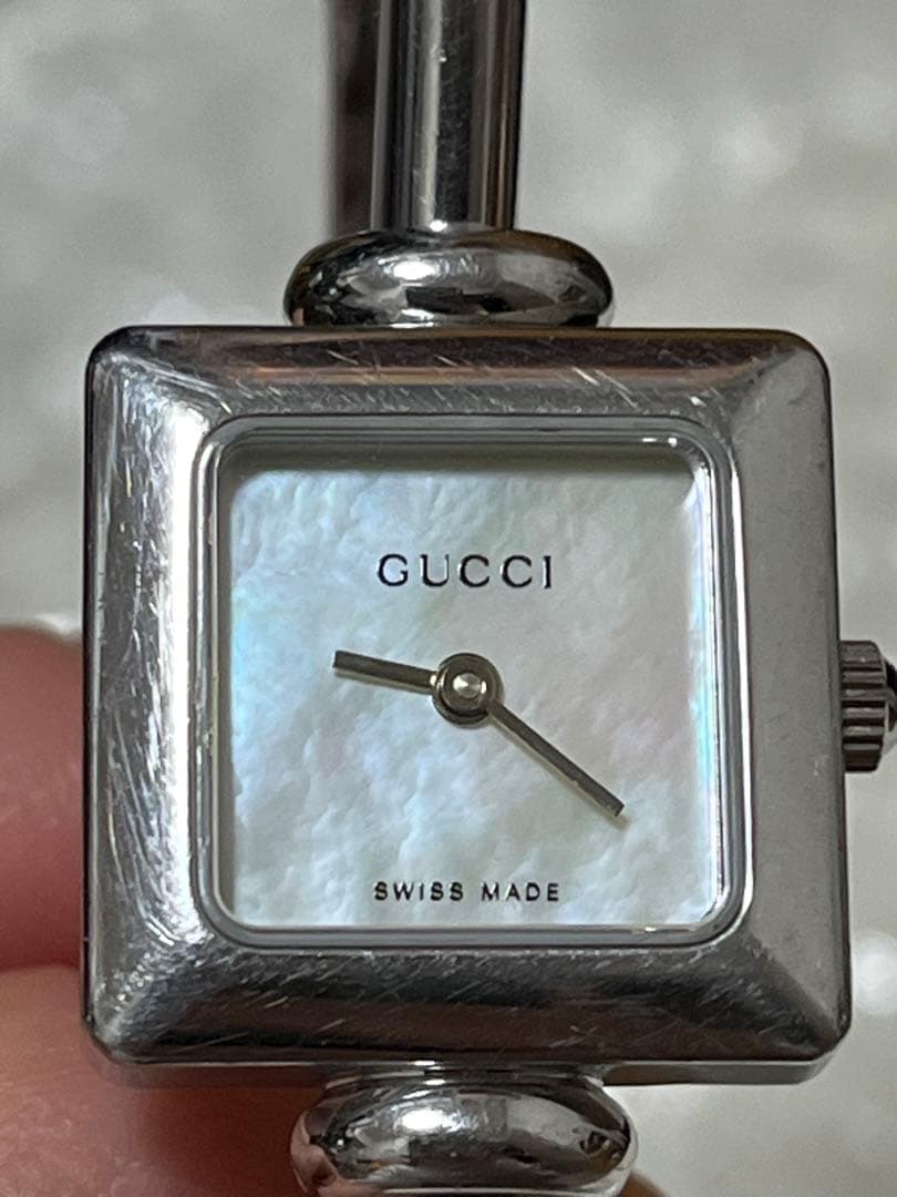 GUCCI 1900L ステンレススチール 腕時計