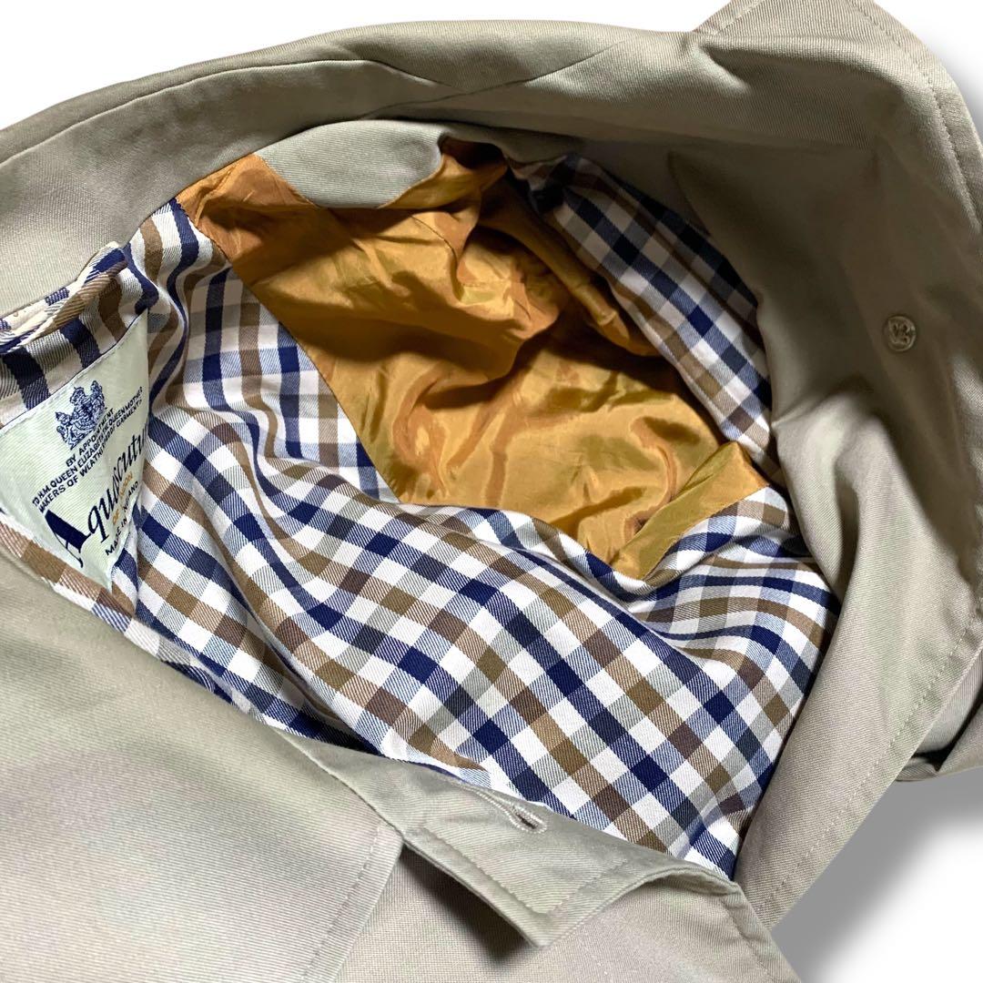 アクアスキュータム　英国製　チェック　ステンカラーコート ベージュ　比翼　XL