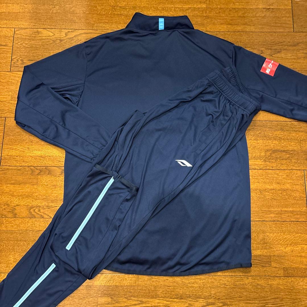 カマタマーレ讃岐　上下