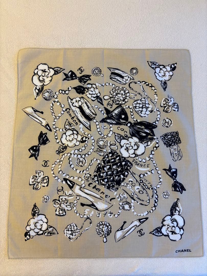 【美品】CHANEL ハンカチ　バンダナ　スカーフ