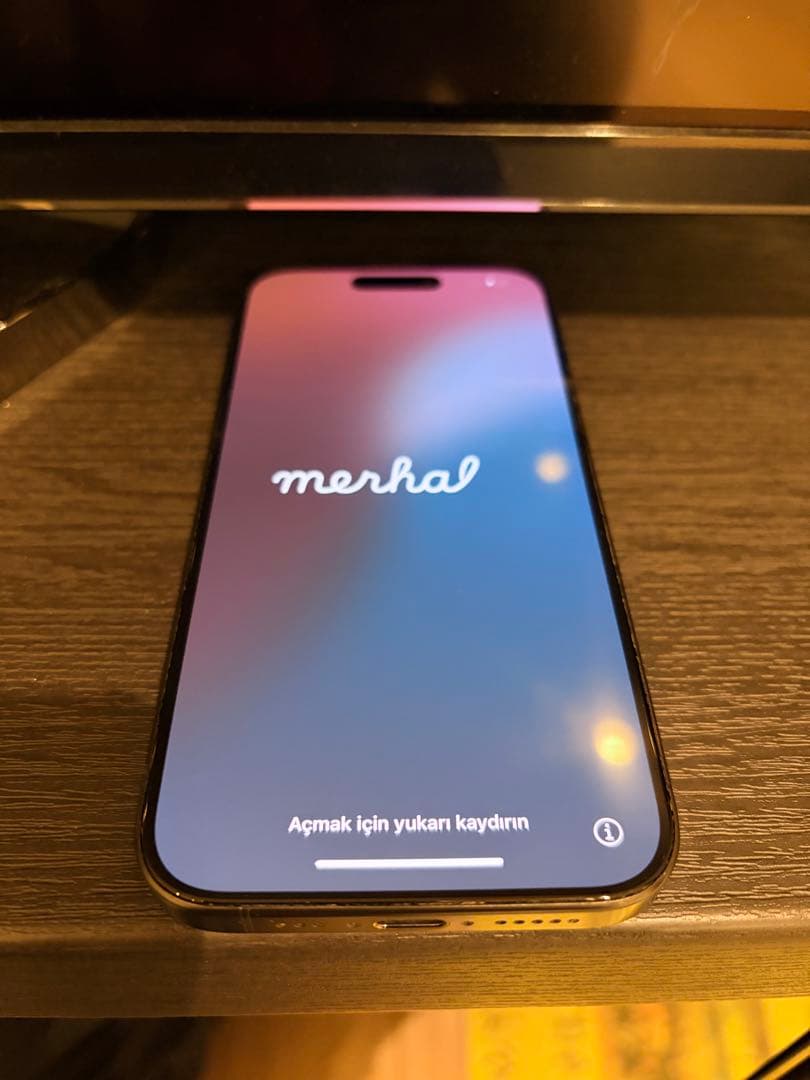 iPhone 15 Pro 128GB ブラックチタニウム SIMフリー