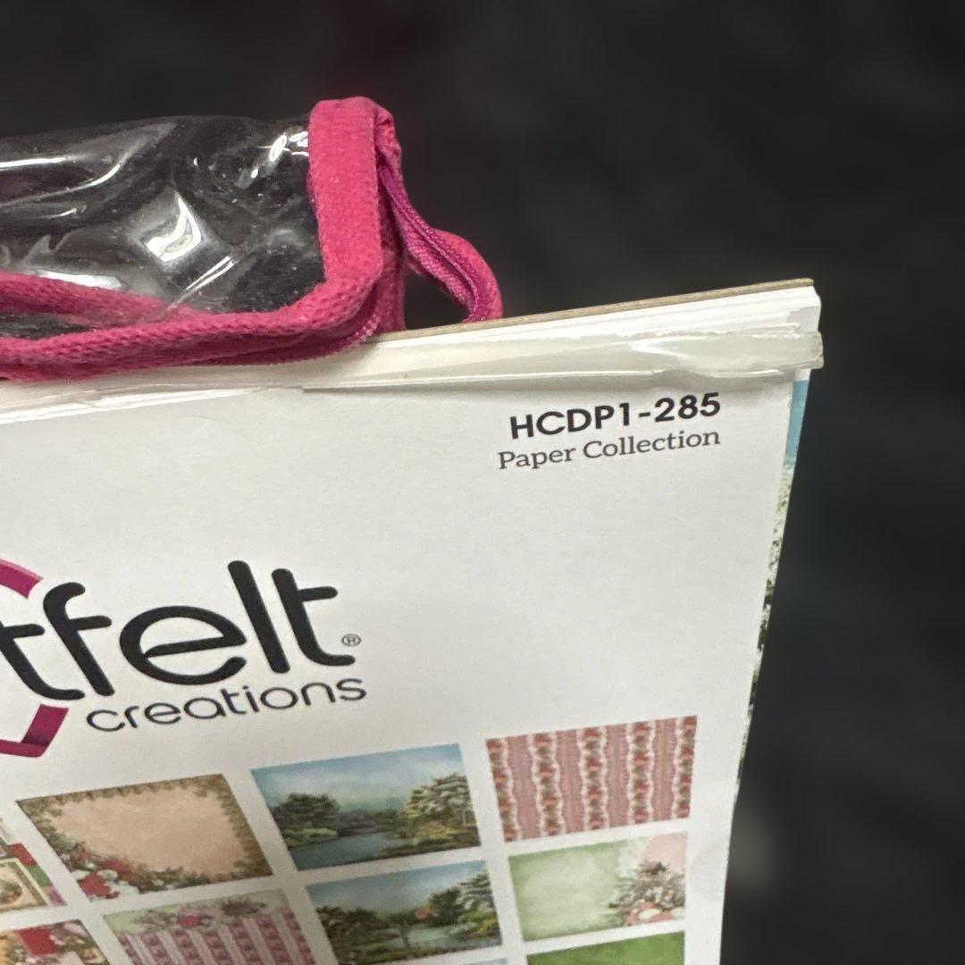 HC-10 Heartfelt Creations カメリアカーネーション