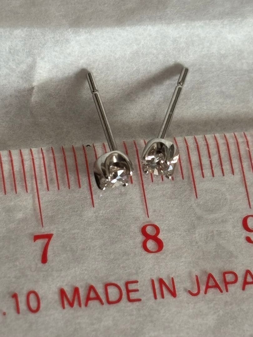 ダイヤモンドピアス 計0.2カラット プラチナ900