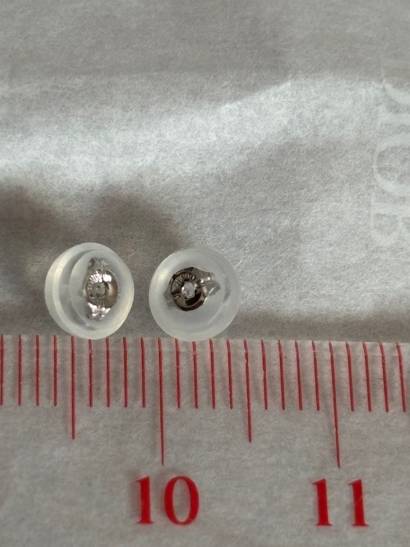 ダイヤモンドピアス 計0.2カラット プラチナ900