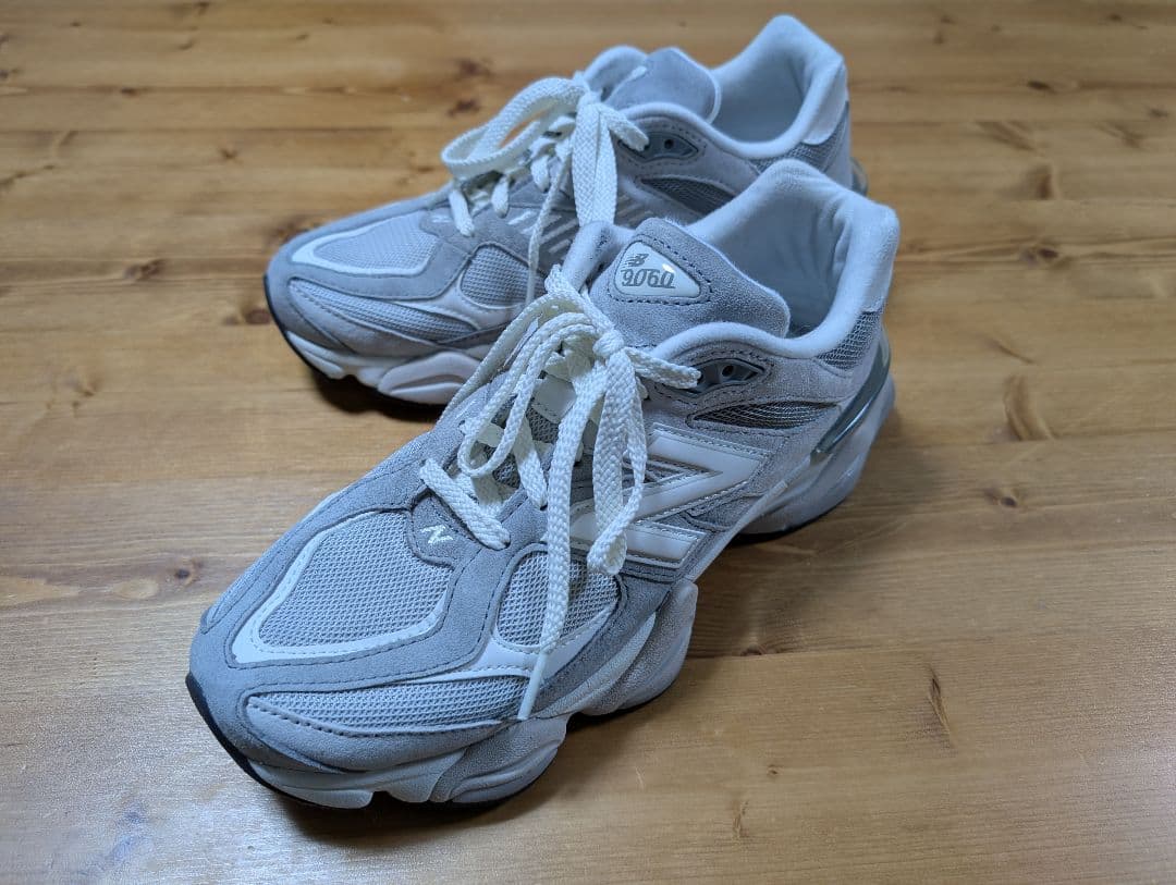 New Balance 9060 ホワイト スニーカー
