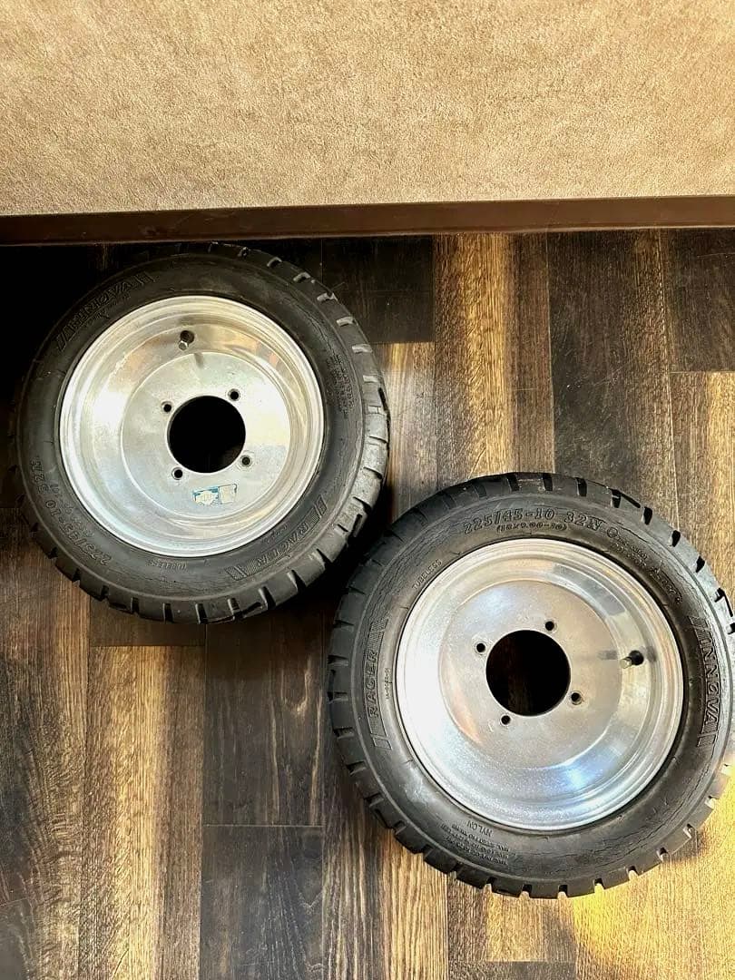 ジャイロキャノピー リアタイヤ　225/45 10