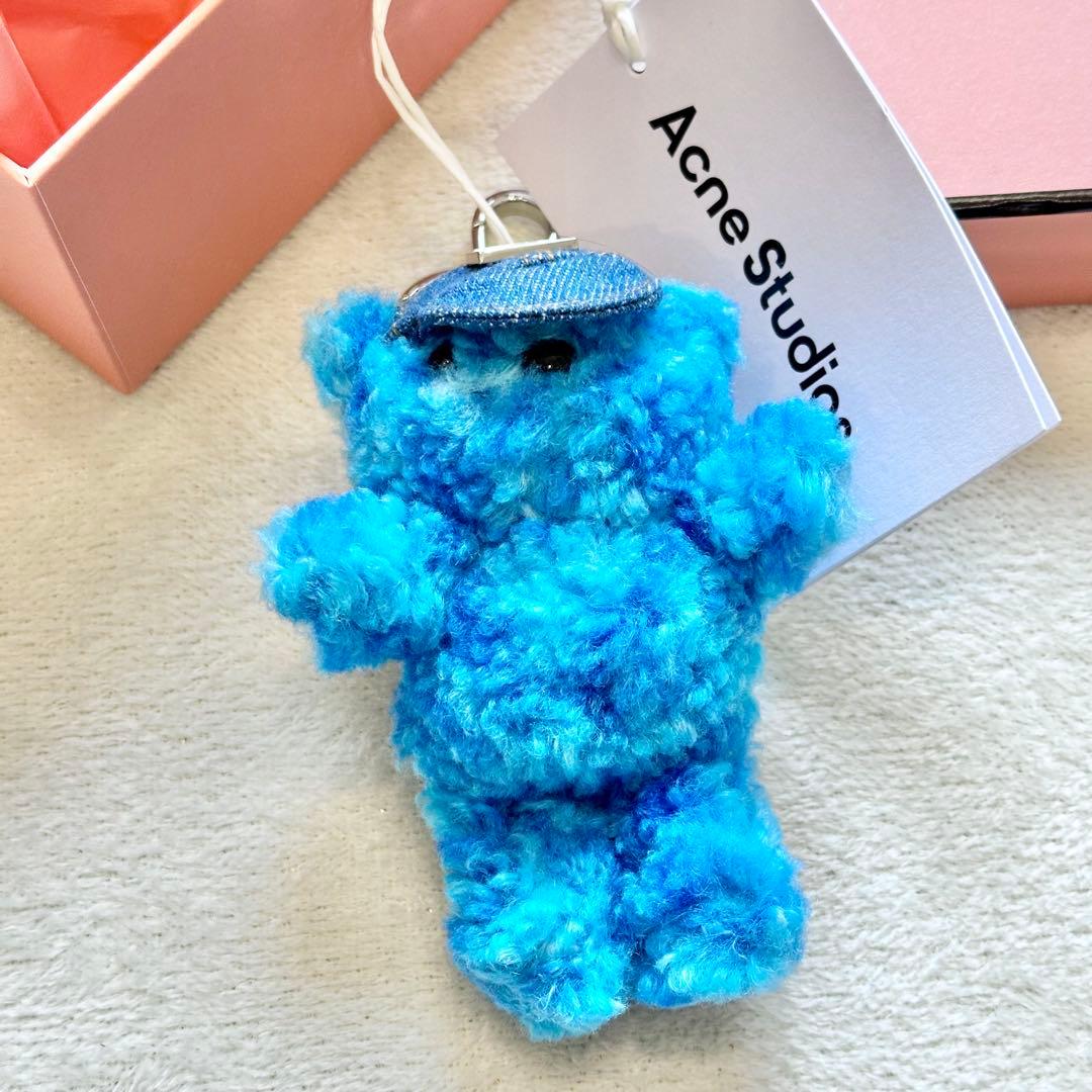 Acne Studios クマ キーホルダー キーリング ぬいぐるみ 青 ブルー