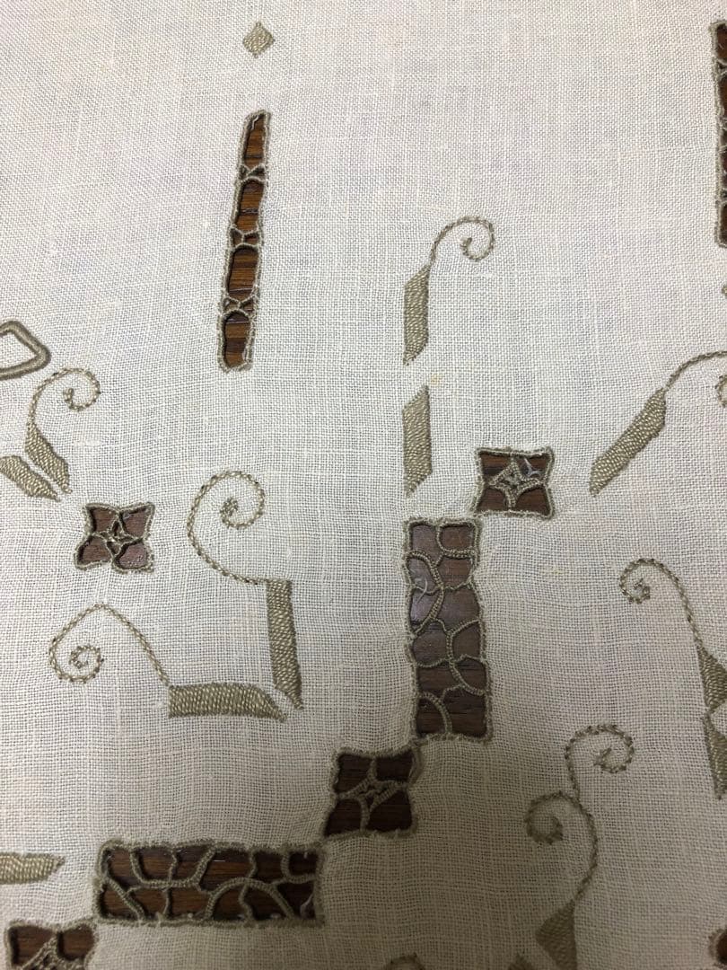 【パリで出会ったヴィンテージ・アールデコ刺繍テーブルクロス】