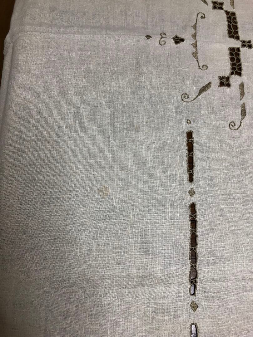 【パリで出会ったヴィンテージ・アールデコ刺繍テーブルクロス】