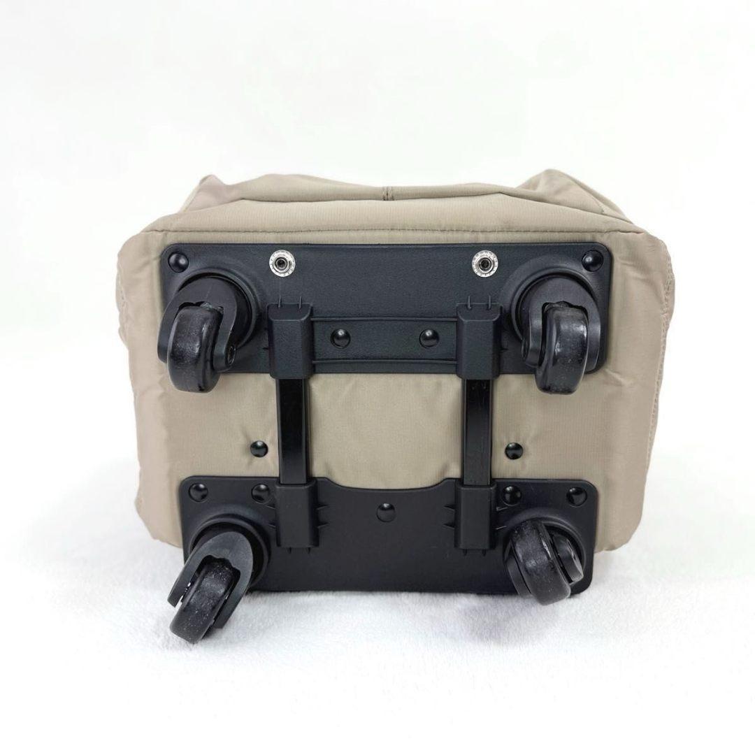 カナナプロジェクト キャリーバッグ キャリーケース 4輪 機内持込み可 ベージュ