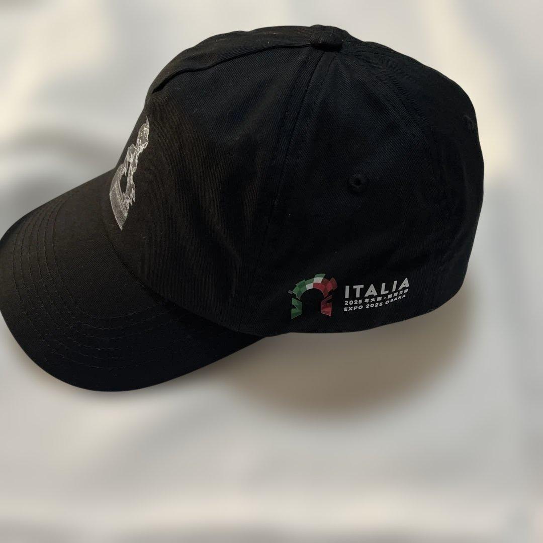 新品未使用　EXPO25 イタリア館限定キャップ　黒ボッチョーニ　帽子　ブラック
