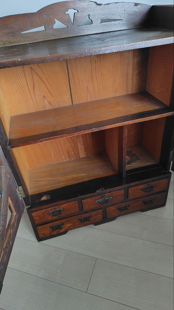 古家具　昭和レトロ　アンティーク 木製ガラス扉収納棚