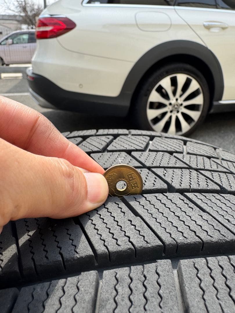 メルセデス・ベンツ 18インチ ホイールセット　245 45 18