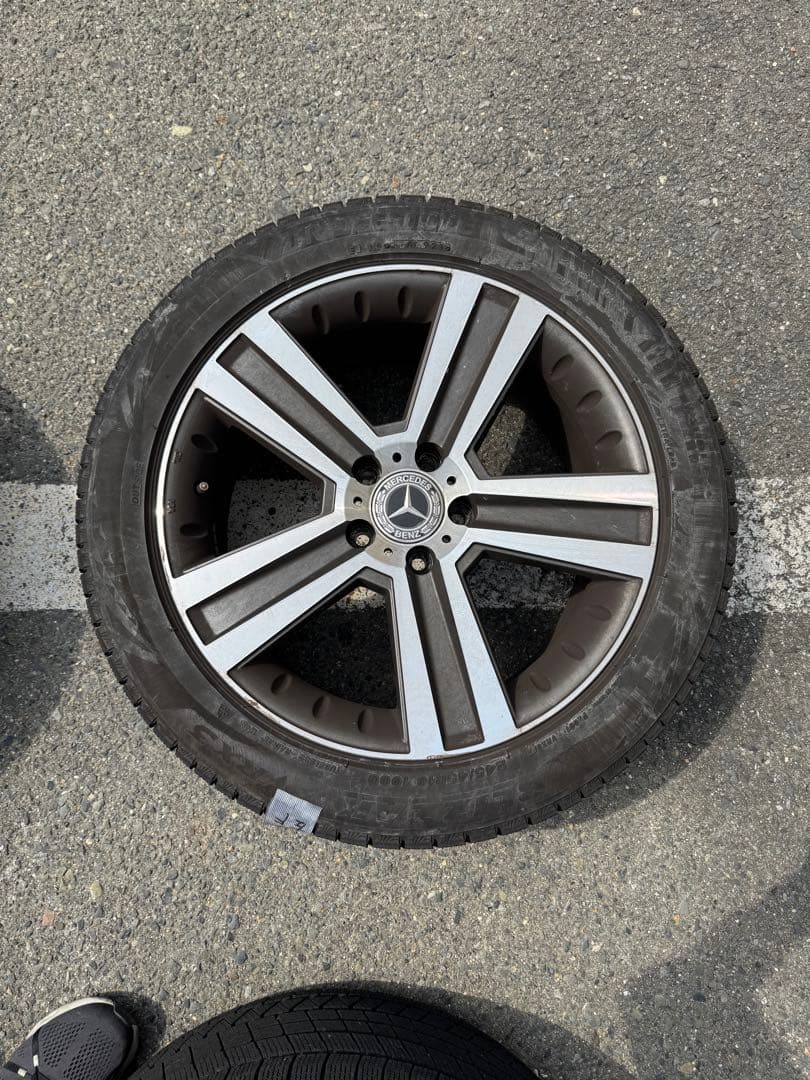 メルセデス・ベンツ 18インチ ホイールセット　245 45 18