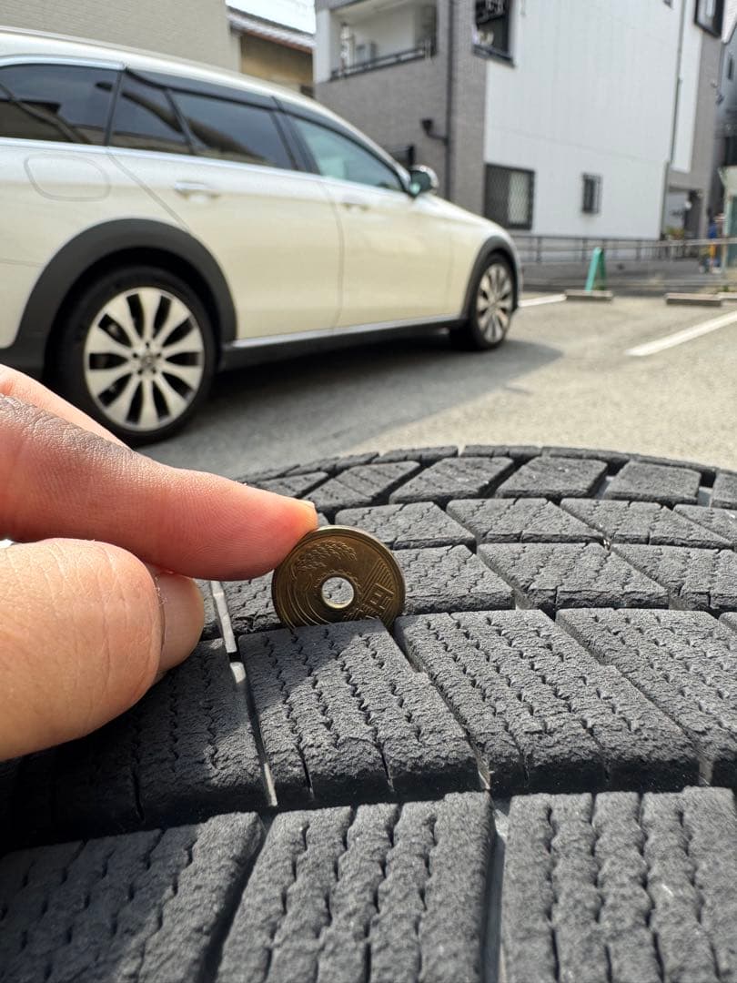 メルセデス・ベンツ 18インチ ホイールセット　245 45 18