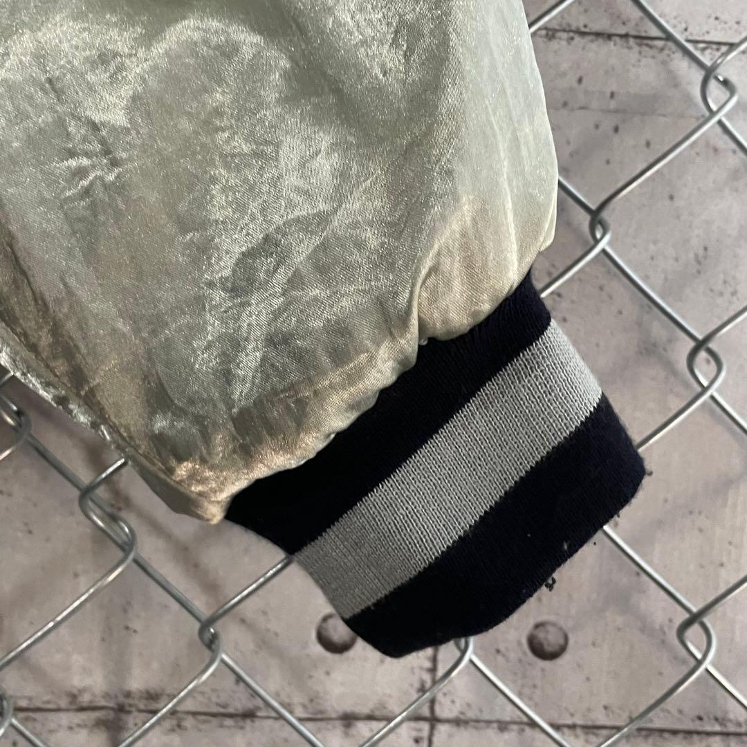 スカジャン 虎 タイガー 両面デカ刺繍 裏キルティング 中綿 黒 LL