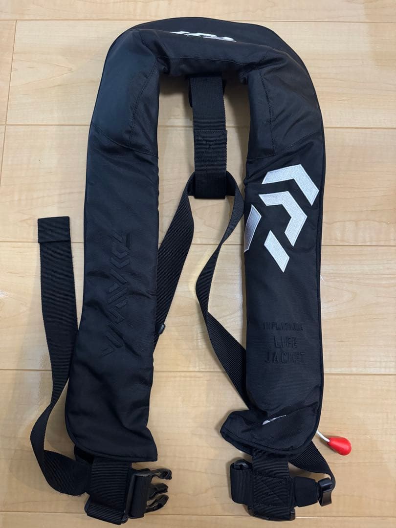 ダイワ 自動膨張式ライフジャケット DF-2608