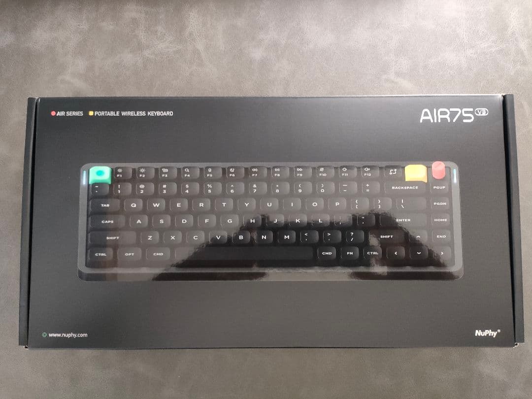 NuPhy Air75 V3 ホットスワップ対応 赤軸（Nano）英語配列
