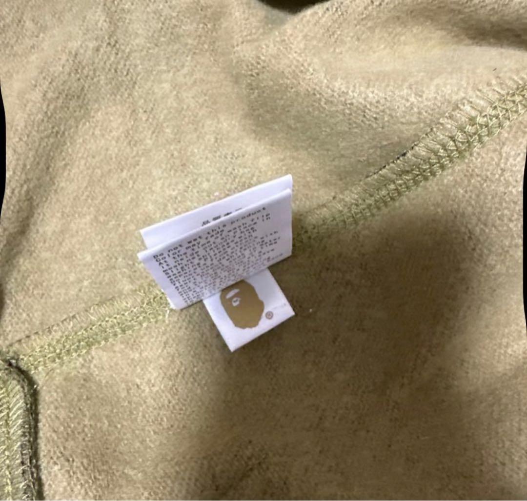 A BATHING APE 迷彩シャークパーカー