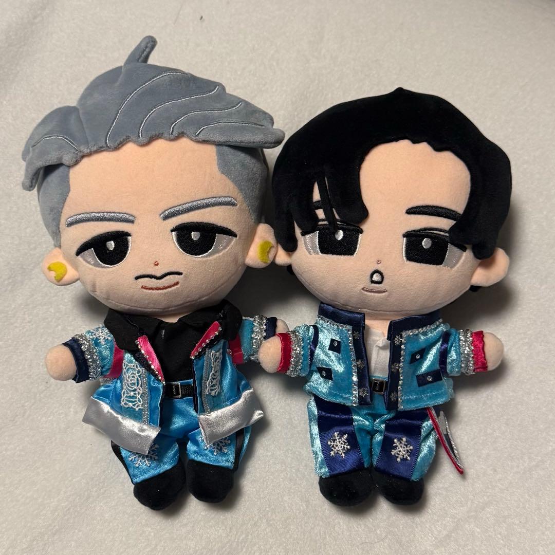 杏花音/プロフ確認お願いします　Bigぬいターコイズ衣装 岩本照　目黒蓮