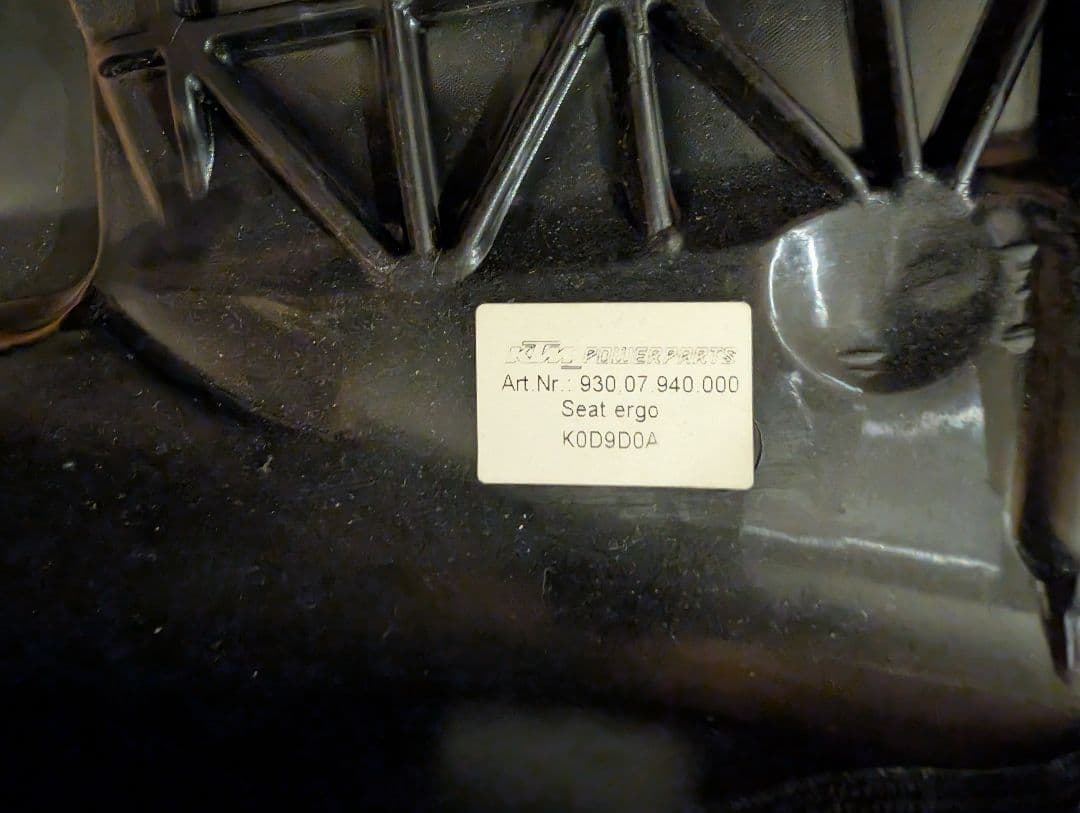 KTM powerparts エルゴシート　メイン・リアセット