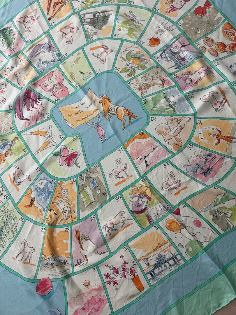 HERMÈS ボードゲーム スカーフ