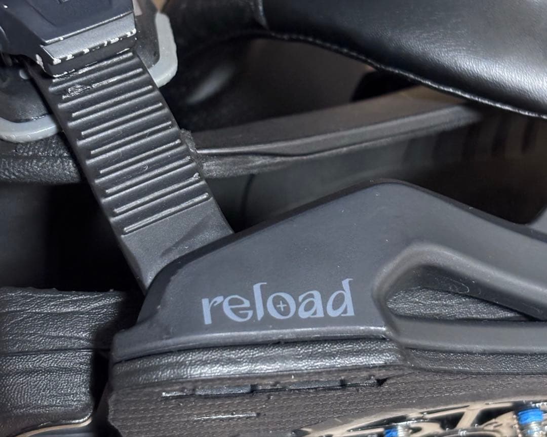 DRAKE スノーボード　バインディング RELOAD GT 24-25ブラック