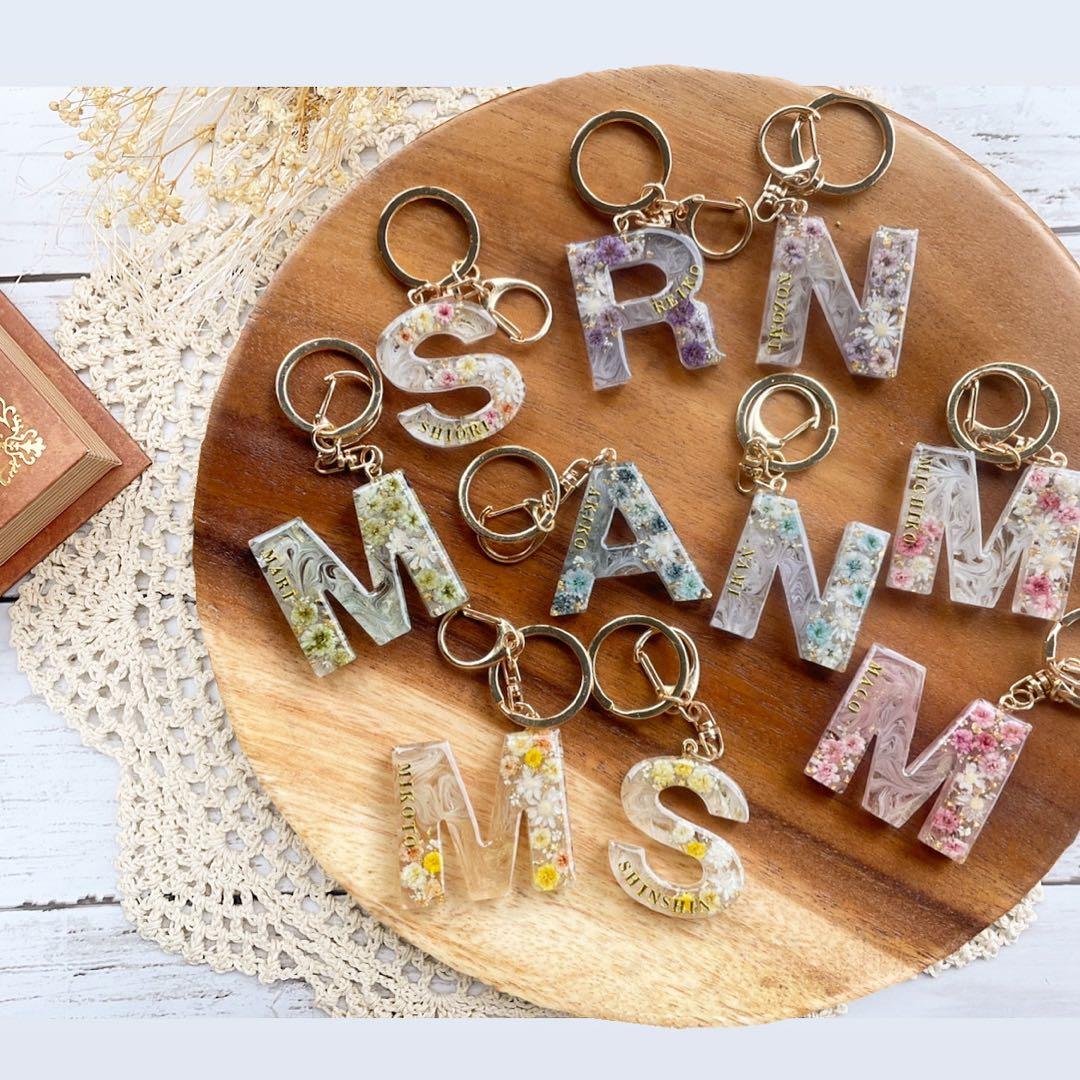 イニシャルキーリング　イニシャルキーホルダー　名入り