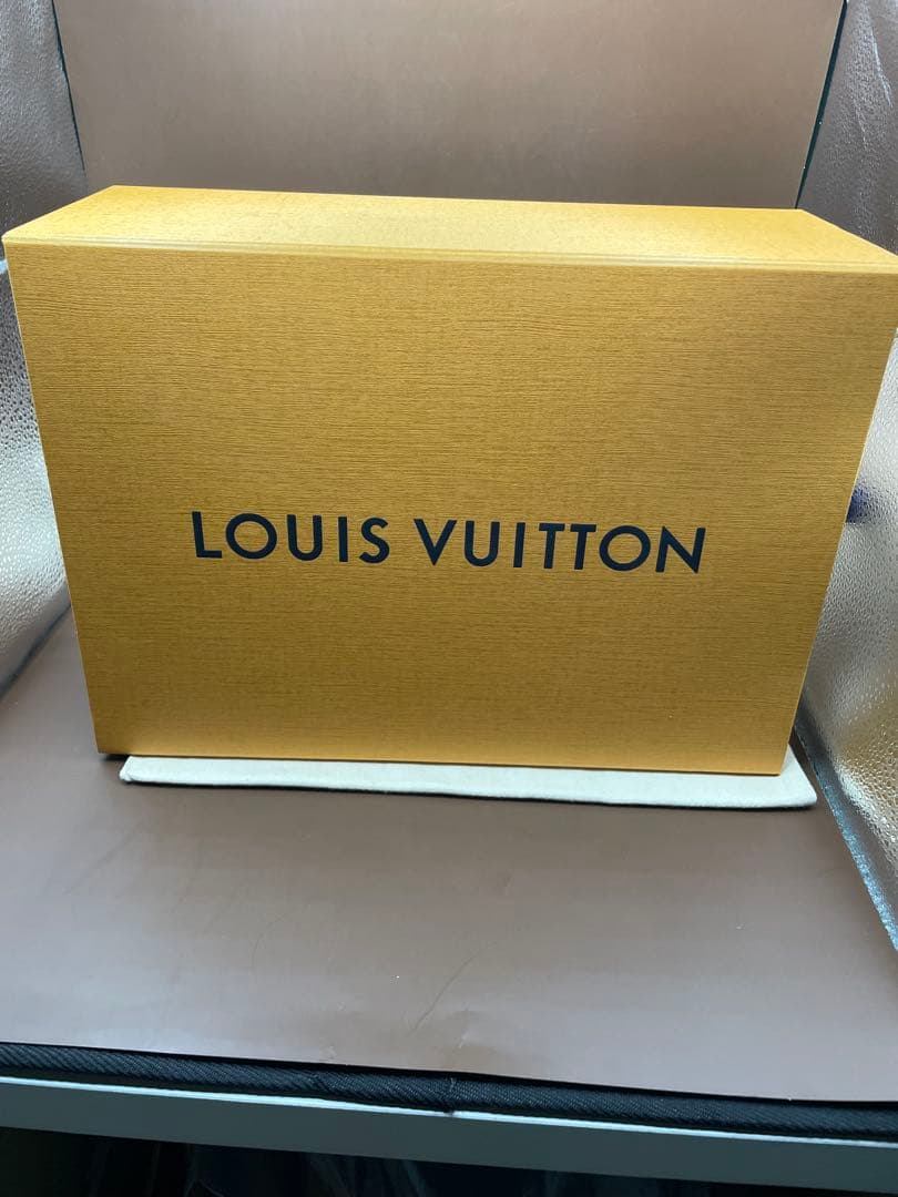 ルイヴィトン　タイムアウトライン　ライン　モノグラムスニーカー　23.5〜24㌢