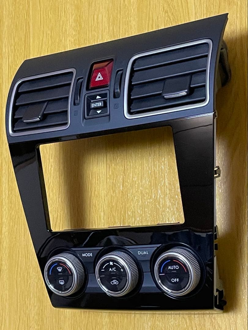 スバル純正 ピアノブラックエアコンパネル WRX S4 STI インパネ