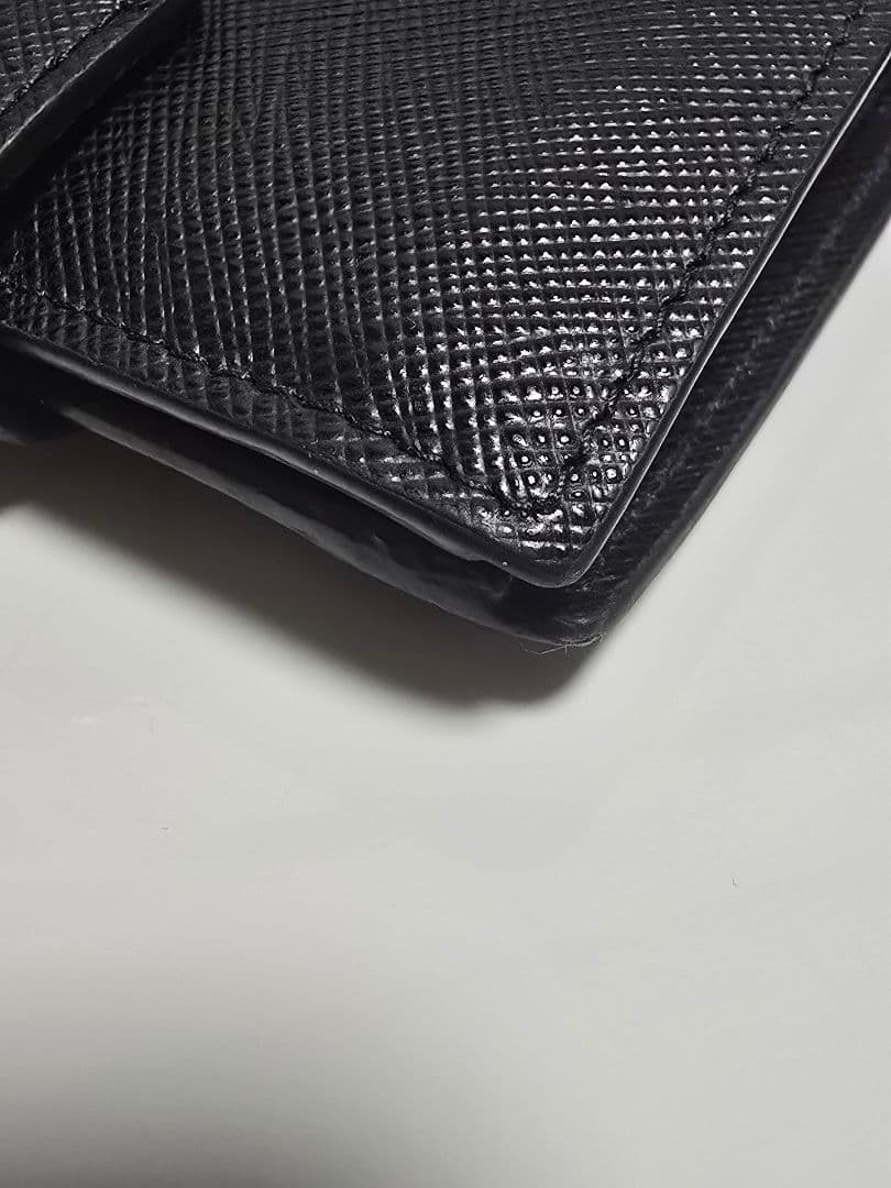 PRADA サフィアーノ コンパクトウォレット