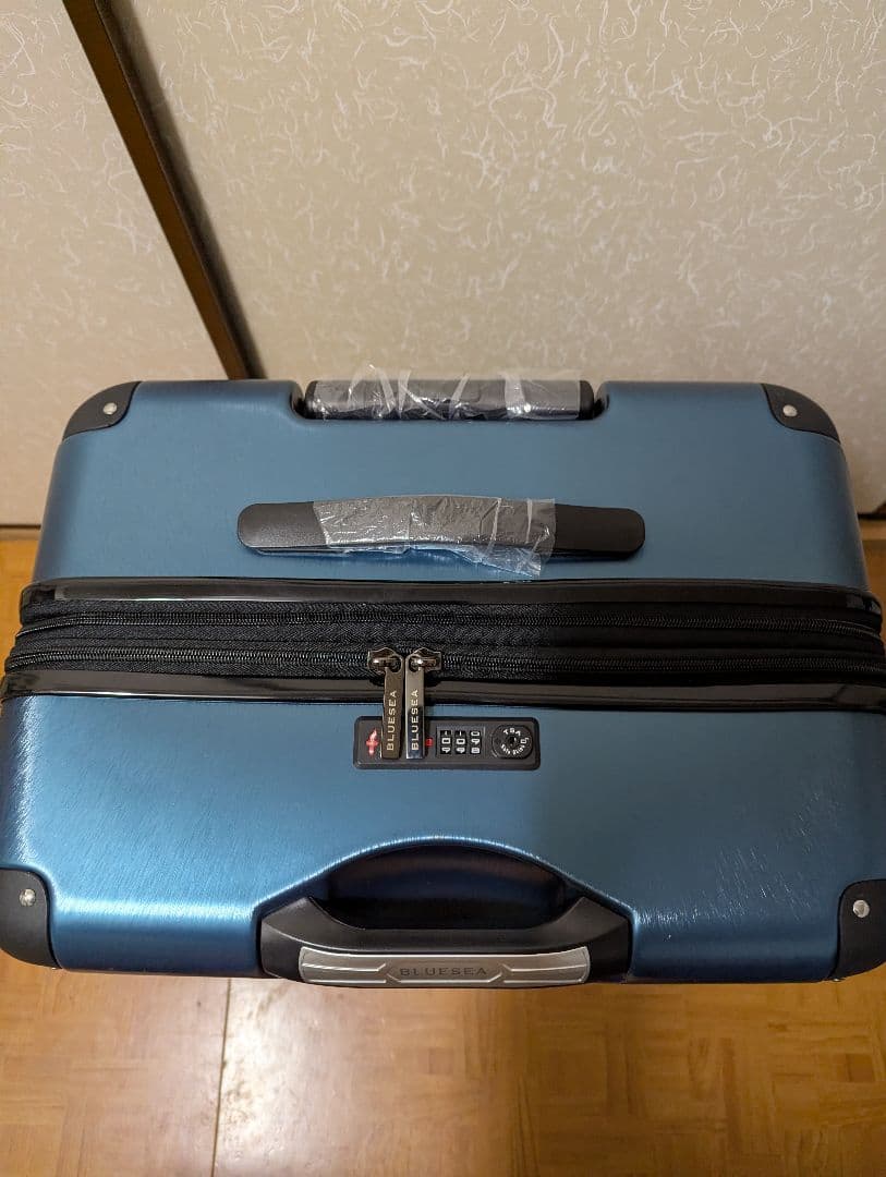 スーツケース　Lサイズ