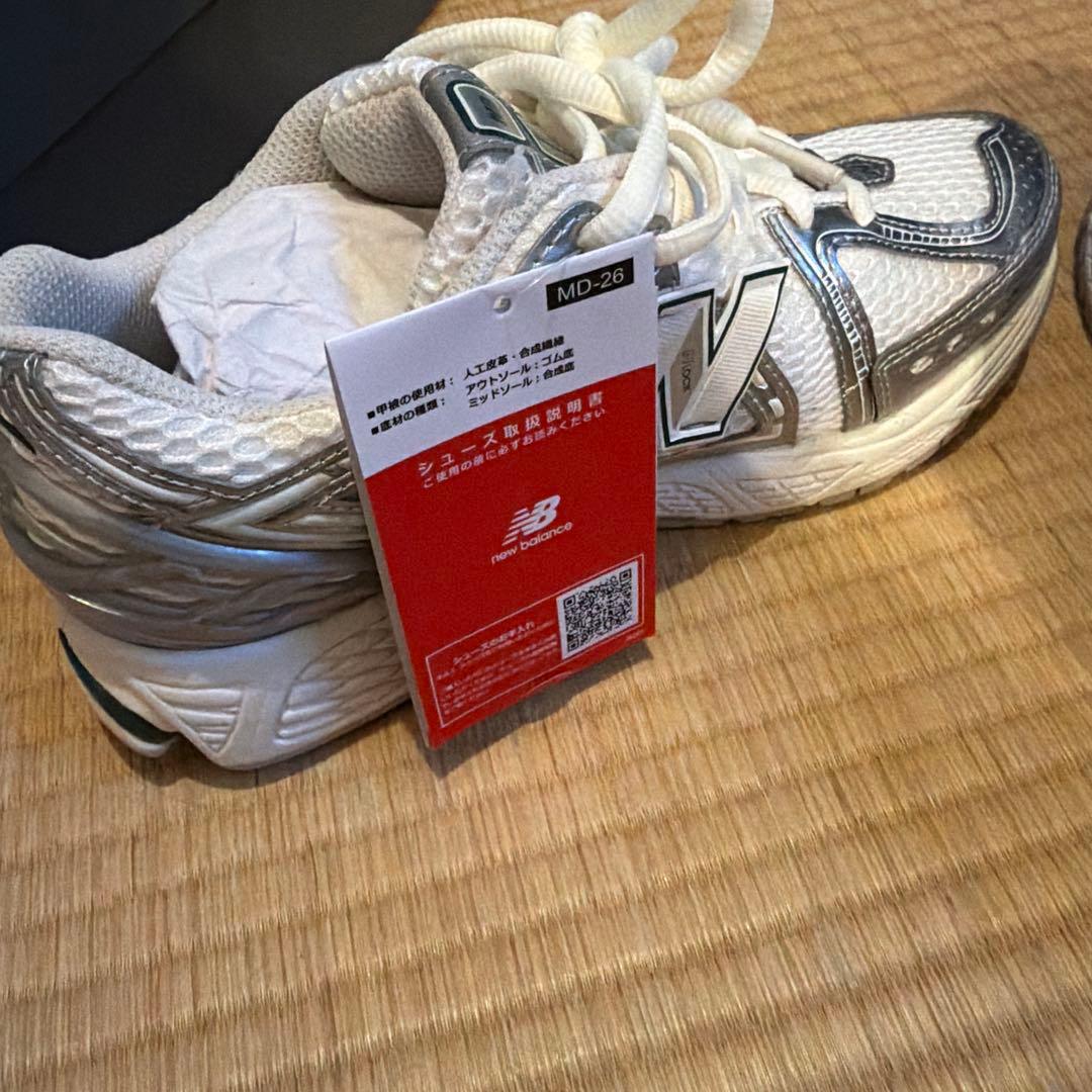 新品未使用品　国内正規品ニューバランス　M1906REE D