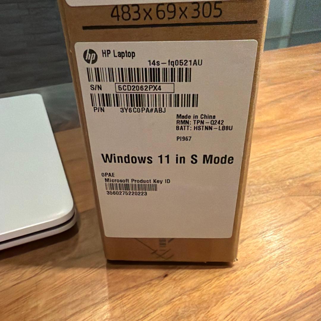 HP 14s-fq0521au 【Windows11対応 ノートPC】 美品