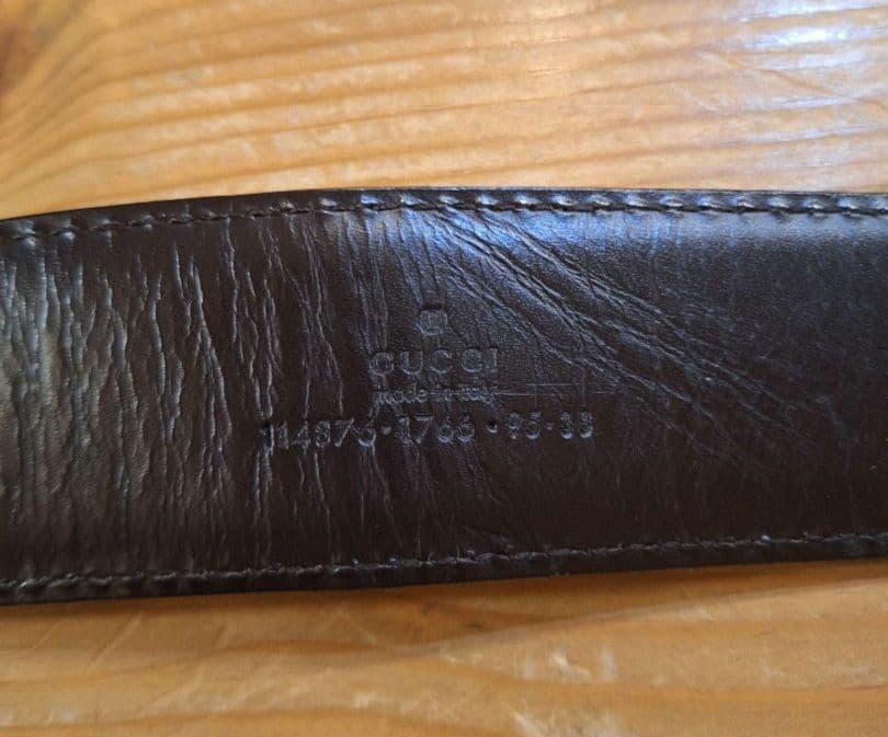 Gucci GGロゴバックル ブラウンレザーベルト