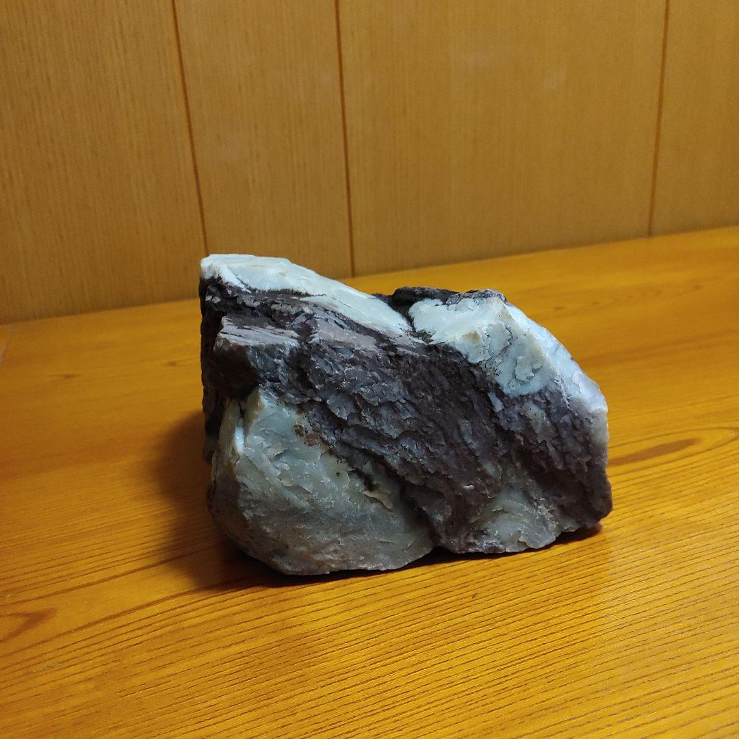 観賞用の石