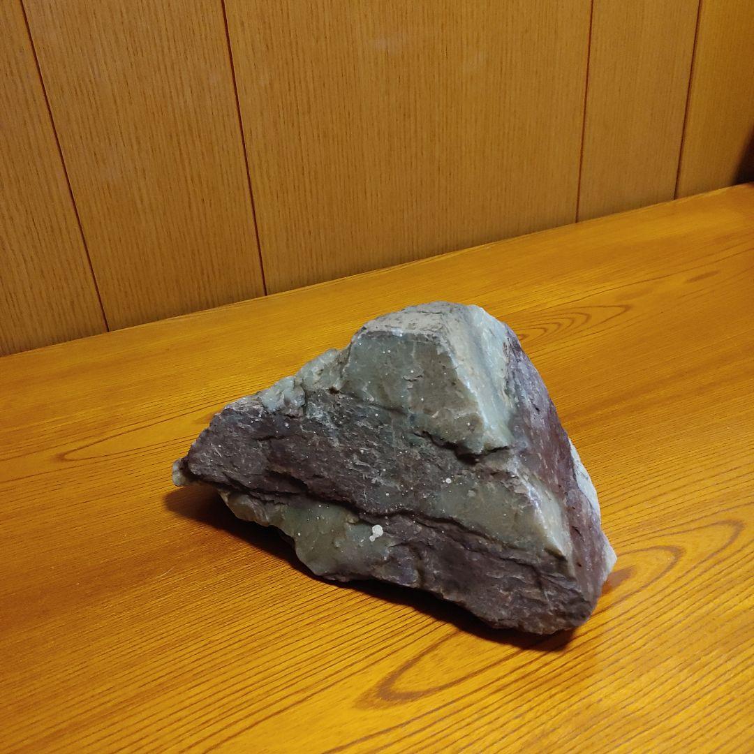 観賞用の石