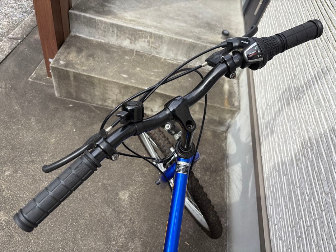 シマノ 24インチ 自転車 車庫保管 鍵、自走発電ライト付き‼︎ 手渡し希望