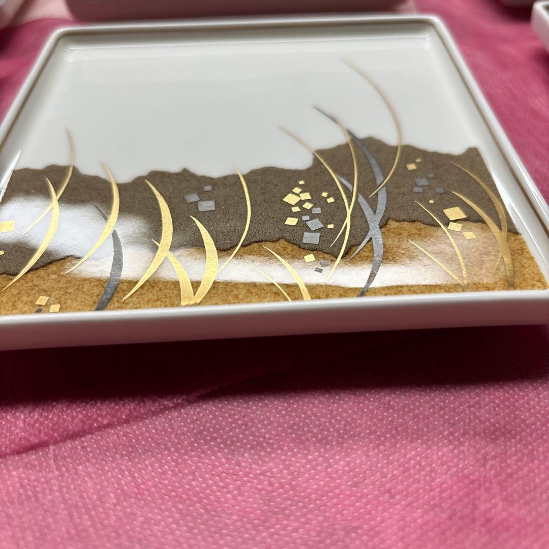 金色草模様の陶器皿10枚セット