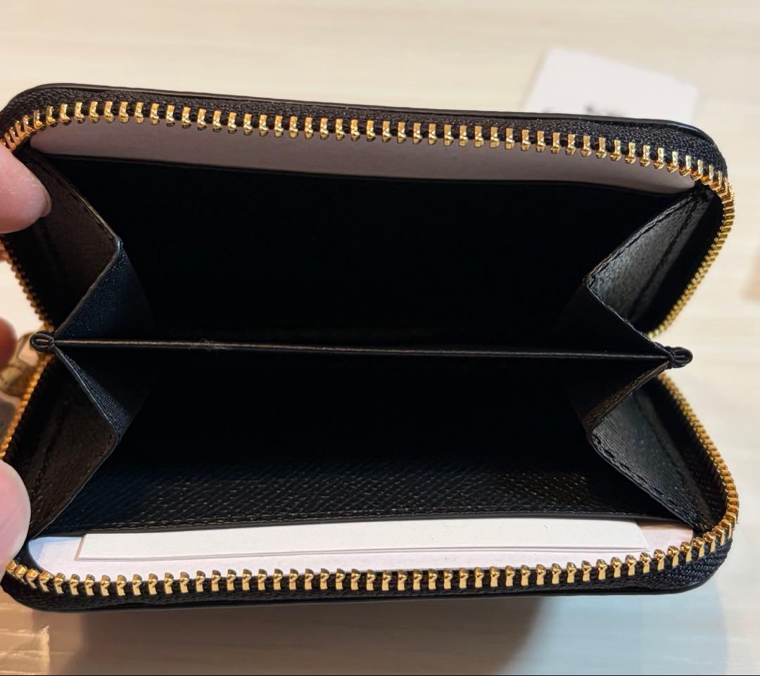 【新品】COACH ケース
