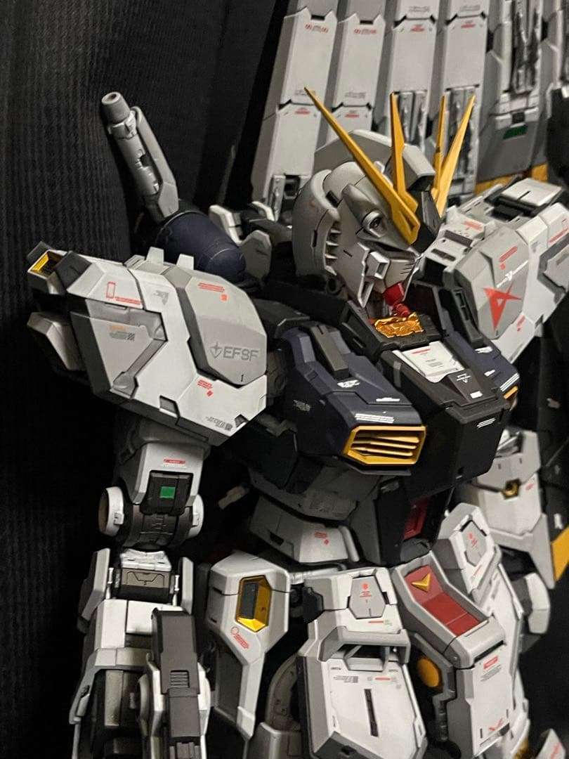PG UNLEASHED 1/60 νガンダム　完成品模型　塗装済み　一点モノ