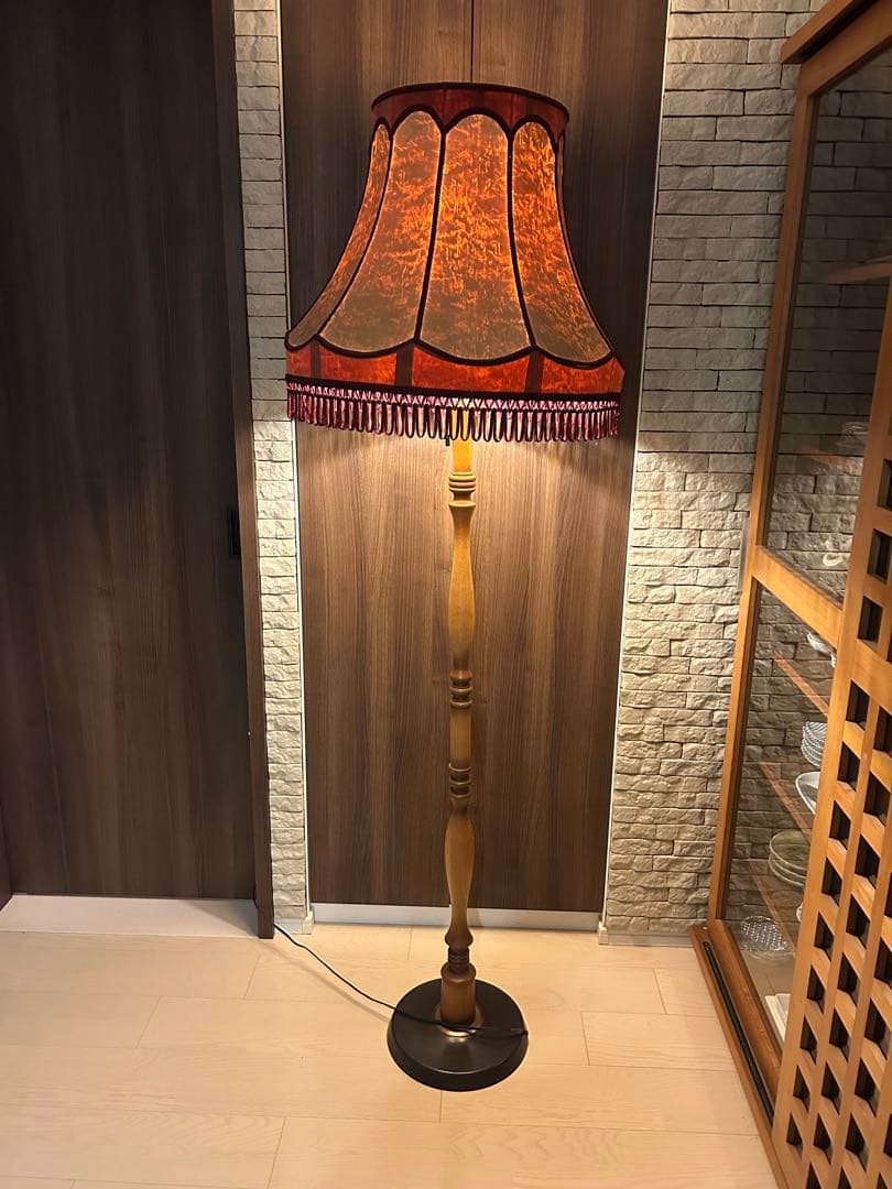 フロアスタンドライト　アンティーク