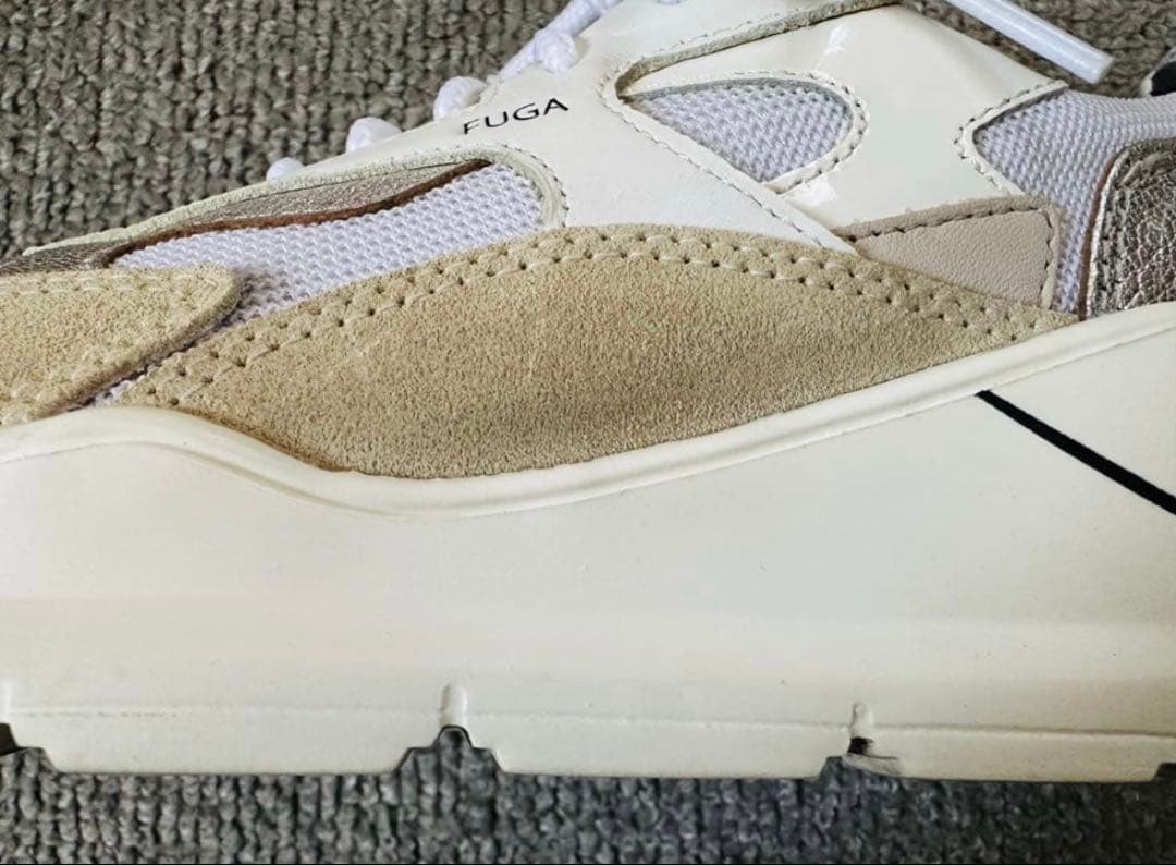 D.A.T.E. FUGA ホワイト/ベージュ スニーカー