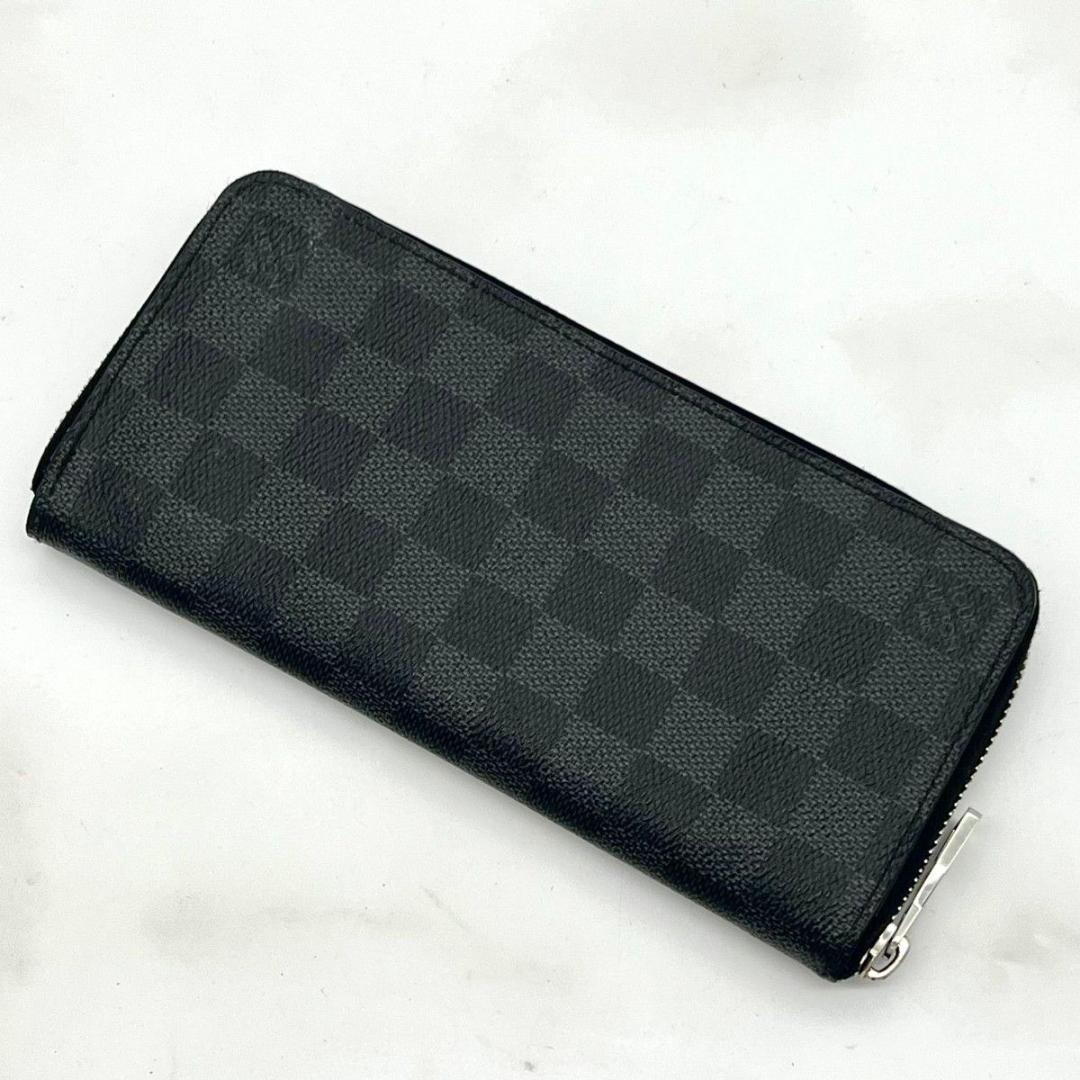 ルイヴィトン ダミエグラフィット ジッピーウォレット ヴェルティカル ブラック