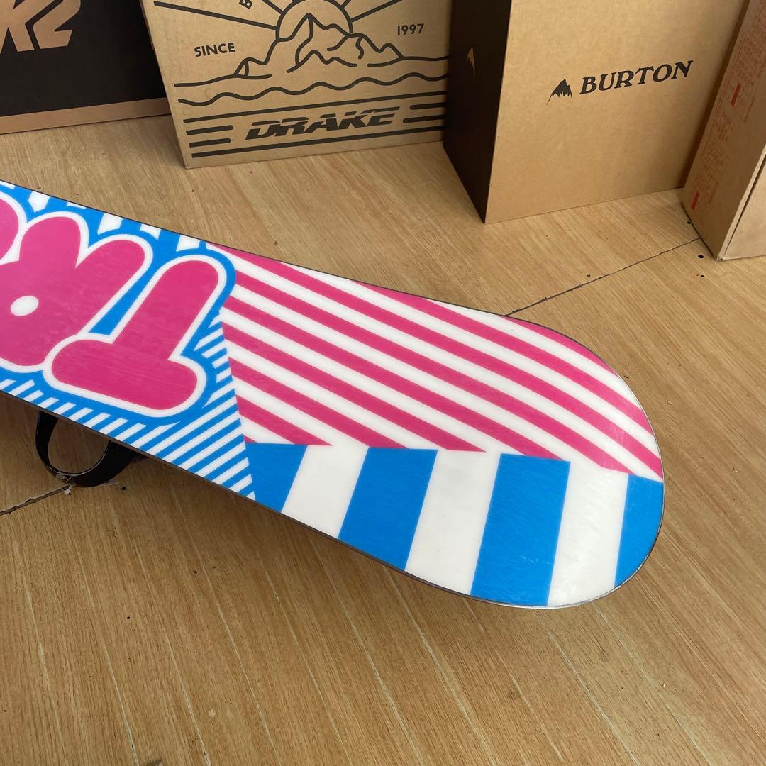 デスレーベル×NB　グラトリ◎トラストガール　バインディング付スノーボードセット